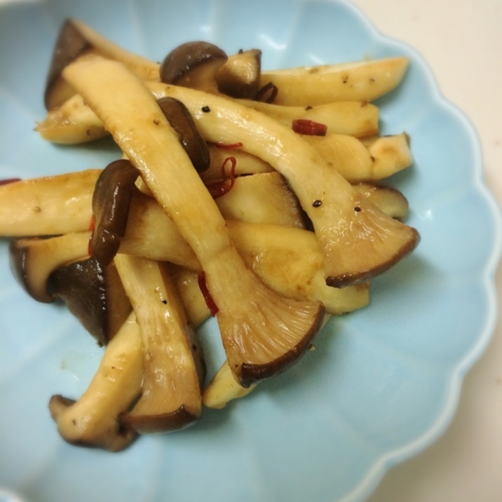 エリンギだけで エリンギのニンニク醤油炒め レシピ 作り方 By Ajisai624 楽天レシピ エリンギだけで エリンギのニンニク醤油炒め レシピ 作り方 By Ajisai624 楽天レシピ